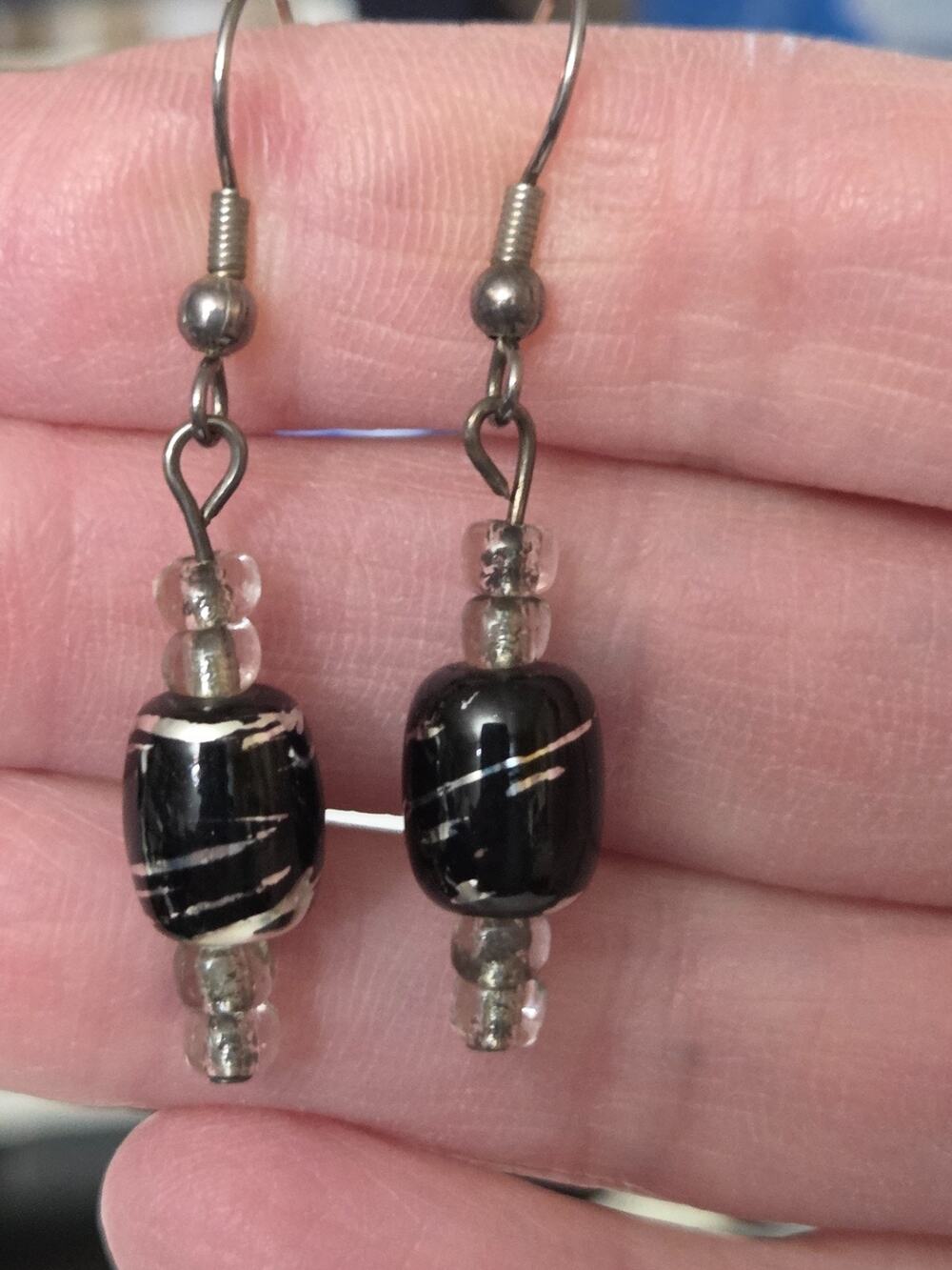 Black & Silver Streaked Bead Dangle Earrings Silver-Tone Fishhooks #EA5